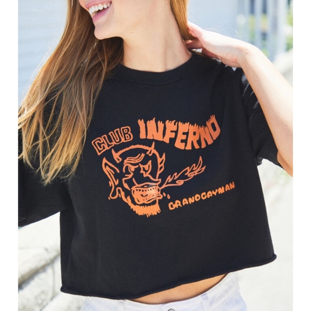 Brandy Melville cropped tee